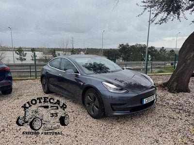 Usado Tesla Model 3 Standard Range Plus 189 kW (258 HP) 2020 Cinzento Sedan