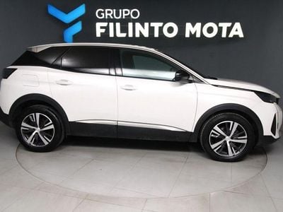 Branco Usado 2024 Peugeot 3008 Allure | € 23.790 (Preço justo)