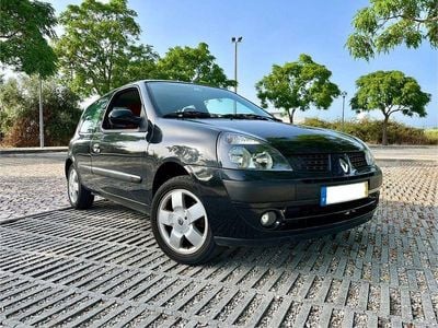 Renault Clio II