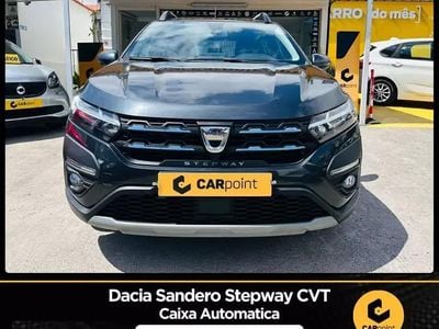 Usado Dacia Sandero Comfort 91 HP (66 kW) 2022 Cinzento Citadino