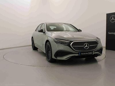 Cinzento Novo 2025 Mercedes E300 Sedan | € 85.990 (Caro)