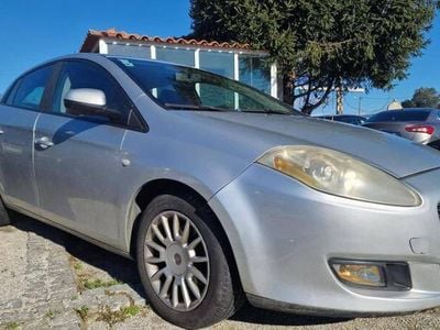 Cinzento Usado 2009 Fiat Bravo Citadino | € 4.950 (Preço elevado)
