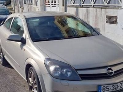 Opel Astra GTC