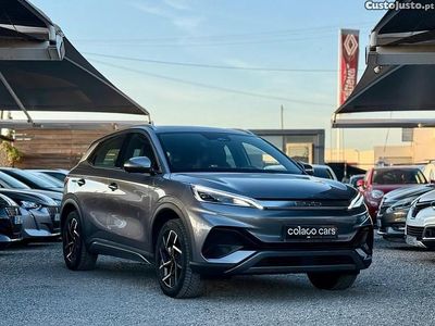 Cinza Usado 2023 BYD Atto 3 Design SUV | € 27.900 (Preço justo)