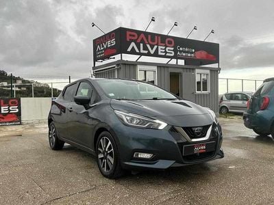 Usado Nissan Micra 90 HP (66 kW) 2018 Cinzento Citadino