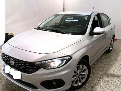 Cinzento Usado 2020 Fiat Tipo Lounge | € 9.499 (Preço justo)