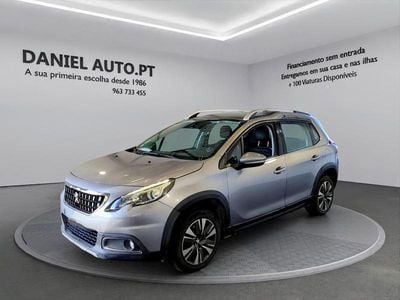 Usado Peugeot 2008 110 HP (80 kW) 2016 Cinzento SUV