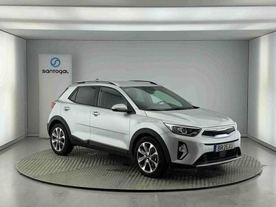 Cinzento Usado 2025 Kia Stonic SUV | € 19.990 (Preço justo)