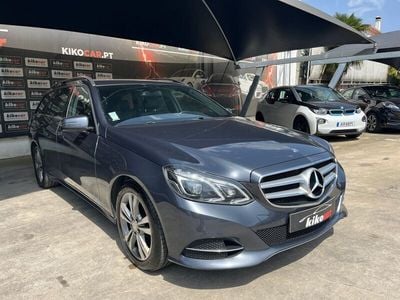 Usado Mercedes E300 Avantgarde 231 HP (169 kW) 2014 Cinza Carrinha
