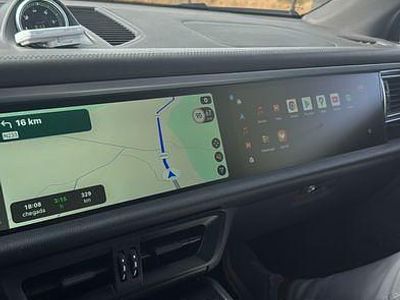 Usado 2015 Porsche Macan S SUV | € 39.900 (Preço elevado)