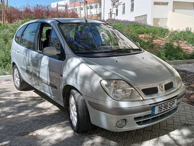 usado Renault Scénic 1.9dci