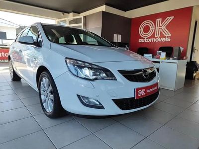 Branco Usado 2011 Opel Astra Innovation Carrinha | € 6.750 (Preço justo)
