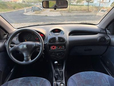 Usado Peugeot 206 95 HP (69 kW) 1999 Citadino