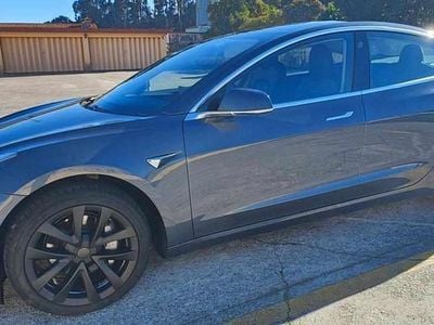 Usado Tesla Model 3 Long Range AWD 324 kW (441 HP) 2020 Cinzento Sedan