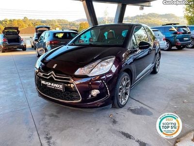 Vermelho Usado 2014 Citroën DS3 | € 13.990 (Caro)