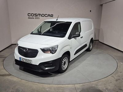 Usado Opel Combo 102 HP (75 kW) 2023 Branco Sedan