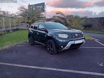 Cinza Usado 2022 Dacia Duster Prestige SUV | € 16.900 (Preço justo)