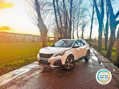 Usado Peugeot 3008 Allure 130 HP (95 kW) 2017 Branco Carrinha