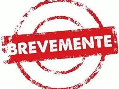 Preto Usado 2025 BMW iX2 SUV | € 45.000 (Preço justo)