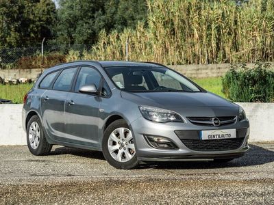 usado Opel Astra 1.7 CDTi Executive