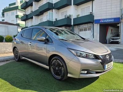 Cinza Usado 2024 Nissan Leaf N-Connecta Citadino | € 24.950 (Caro)