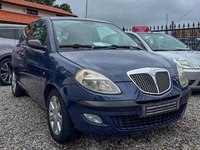Azul Usado 2005 Lancia Ypsilon Citadino | € 2.999