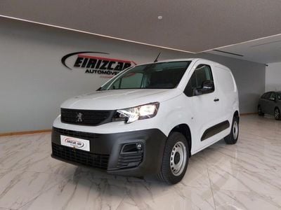 Usado Peugeot Partner 102 HP (75 kW) 2023 Branco Monovolume