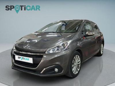 Usado Peugeot 208 Style 82 HP (60 kW) 2018 Cinzento Citadino