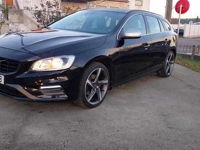 Preto Usado 2015 Volvo V60 Carrinha | € 11.990