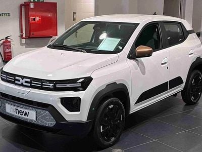 Branco Novo 2025 Dacia Spring Extreme Citadino | € 17.490 (Preço justo)