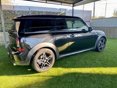 Preto (metalizado) Usado 2010 Mini Cooper D Clubman Carrinha | € 11.990
