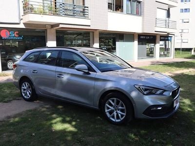 Usado Seat Leon ST 115 HP (84 kW) 2022 Cinzento Carrinha