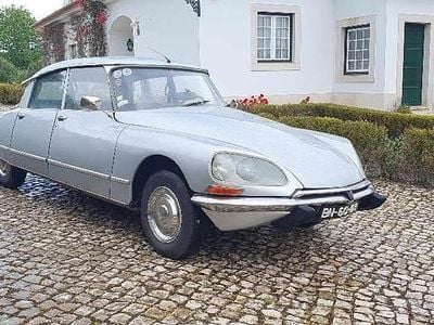 Cinzento Usado 1972 Citroën DS | € 25.900