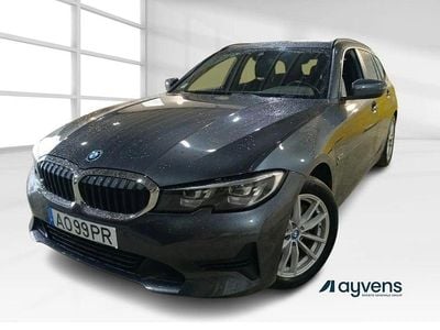 Cinza Usado 2022 BMW 320 Carrinha | € 31.900