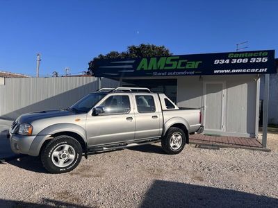 usado Nissan Navara Pick-Up 2.5 TD KC