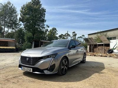 Usado Peugeot 308 GT 130 HP (95 kW) 2023 Cinza Carrinha