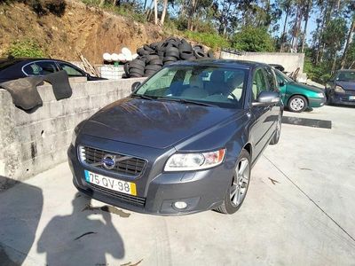 Usado 2011 Volvo V50 Summum Carrinha | € 6.500 (Preço elevado)