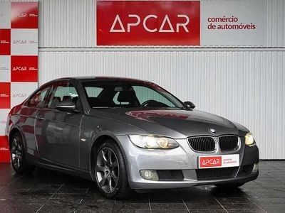 Usado BMW 320 177 HP (130 kW) 2007 Cinzento Coupé