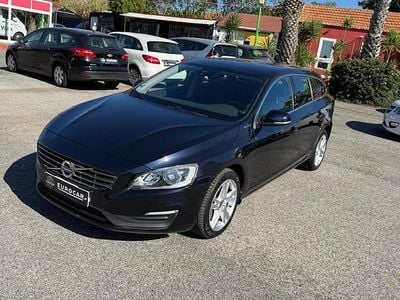 Preto Usado 2017 Volvo V60 Carrinha | € 20.900