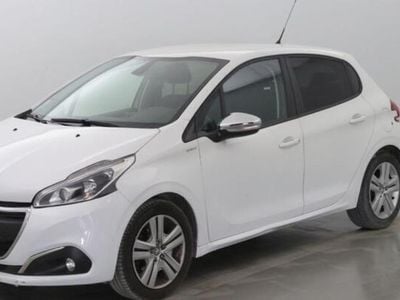 Branco Usado 2017 Peugeot 208 Active Citadino | € 11.500 (Caro)