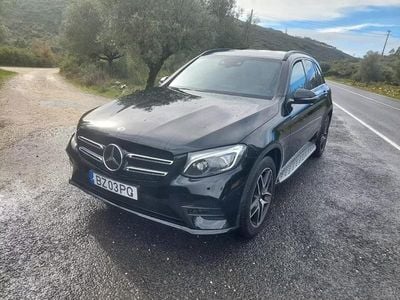 Preto Usado 2017 Mercedes GLC250 AMG line SUV | € 29.700 (Preço justo)