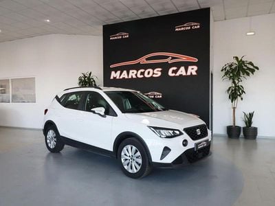 Branco Usado 2023 Seat Arona Style SUV | € 16.900 (Preço justo)