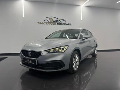 Cinza Usado 2021 Seat Leon Style Sedan | € 17.900 (Preço justo)