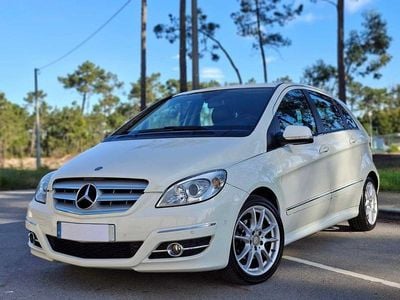 Usado 2010 Mercedes B180 Monovolume | € 6.750 (Bom preço)