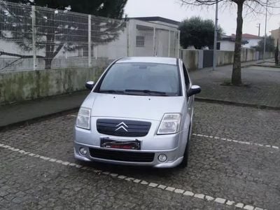 Usado Citroën C2 VTR Sport 70 HP (51 kW) 2008 Cinzento Citadino