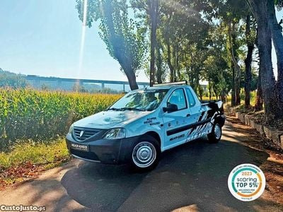 Branco Usado 2009 Dacia Logan Ambiance Sedan | € 11.500