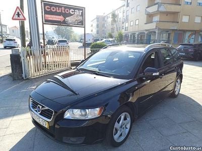 Preto Usado 2011 Volvo V50 Carrinha | € 4.899 (Preço justo)