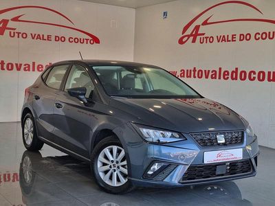Cinza Usado 2023 Seat Ibiza Style | € 13.990 (Preço justo)