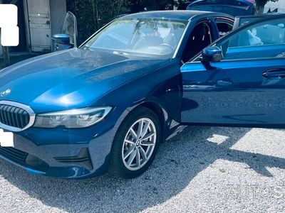 BMW 330e