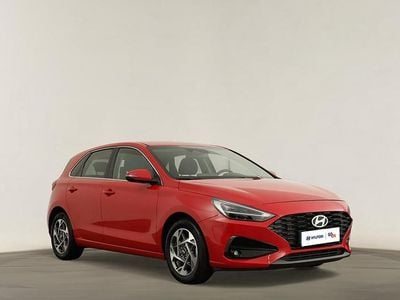 Vermelho Usado 2024 Hyundai i30 Style | € 21.990 (Preço justo)